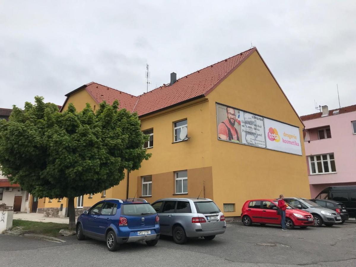 Hostel Rk Horazdovice Экстерьер фото